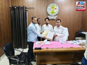 लंबित मांगों को लेकर लेखपाल संघ ने खोला मोर्चा, 3 से 24 अक्टूबर तक आंदोलन का ऐलान
