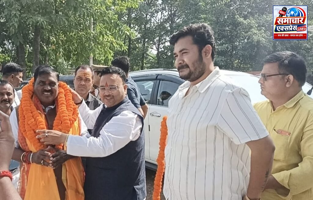 बिहार सरकार के पर्यटन मंत्री ने किया करखियाव एग्रो पार्क का भ्रमण