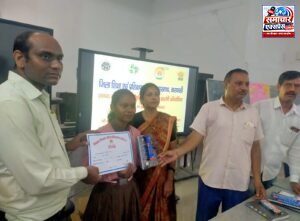 जनपद स्तरीय गणित ओलंपियाड में आयुषी यादव ने मारी बाजी, बनीं टॉपर
