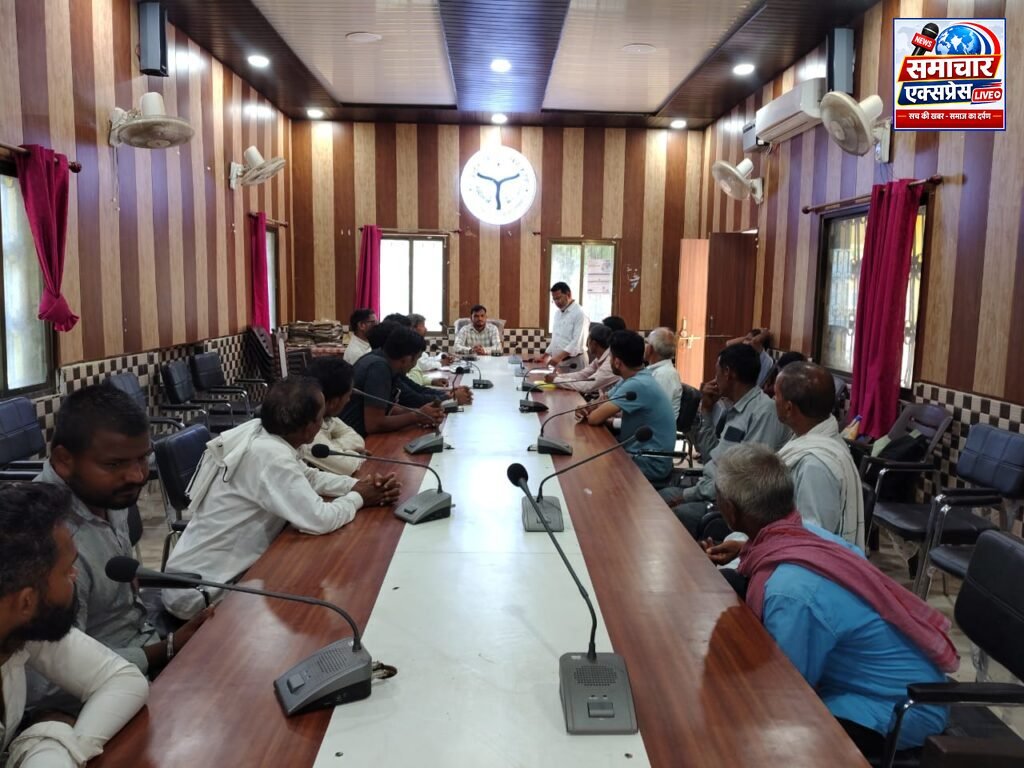 रंगीलो पशु मेला व मिल्किंग कॉम्पिटिशन को लेकर किसानों की गोष्ठी