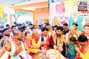 पिंडरा में धूमधाम से मनाया गया प्रधानमंत्री मोदी का जन्मदिन